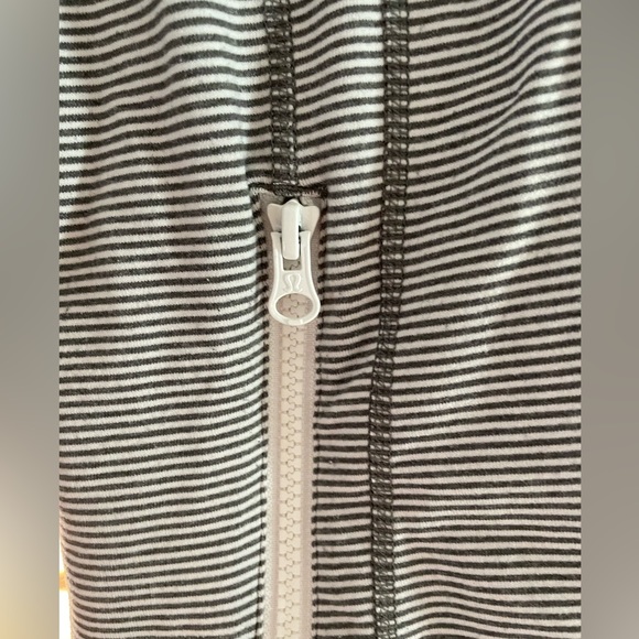 Lululemon Define jacket - Picture 4 of 7